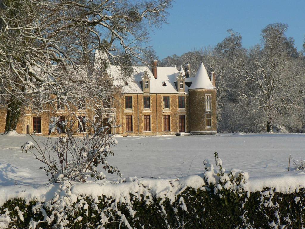 مبيت وإفطار Tuffé Chateau De Cheronne المظهر الخارجي الصورة